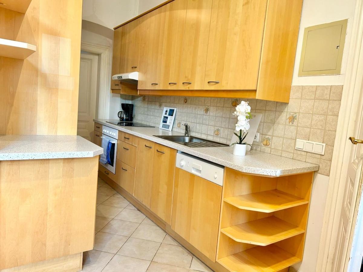 50 M2 Stylish With Free Parking Appartamento